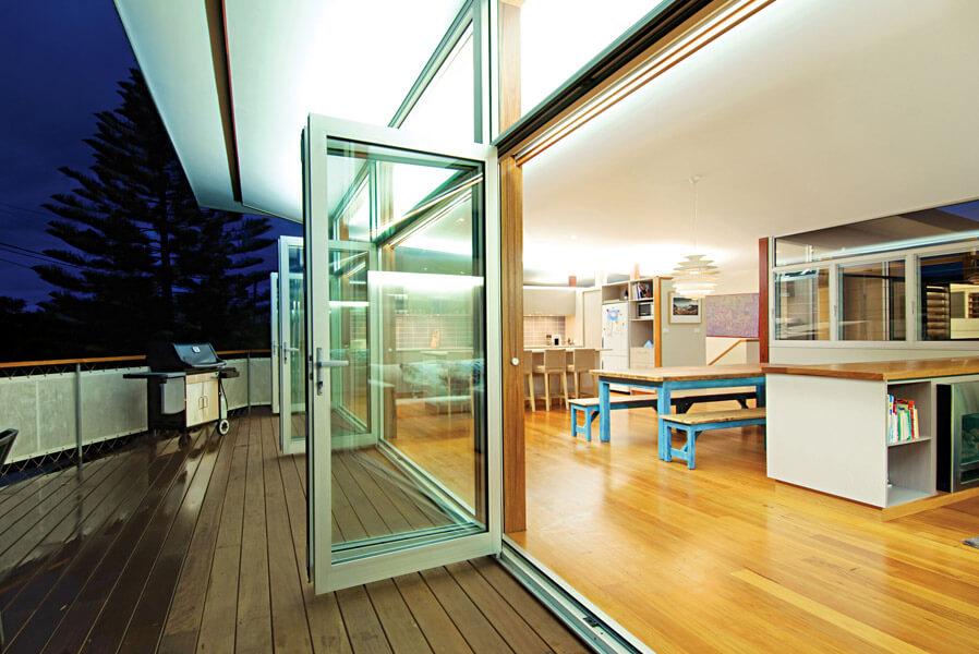 Bottom-Rolling-Folding-Door Bottom rolling folding door